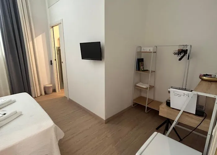 Ensuite 3* Флоренция
