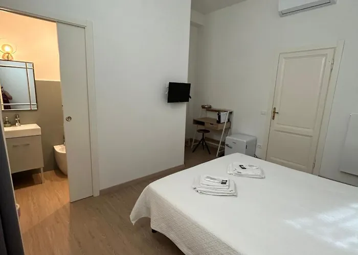 Ensuite Флоренция